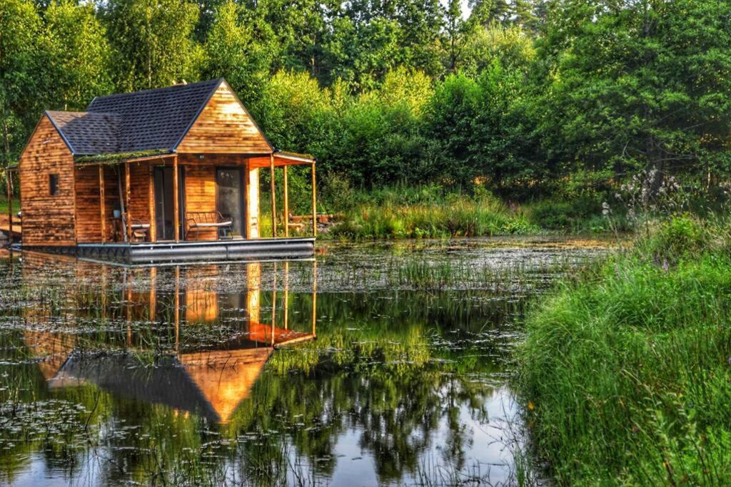 Heather Hut, Off-Grid Cottage On A Pond+2 Ha Darzkowo ภายนอก รูปภาพ